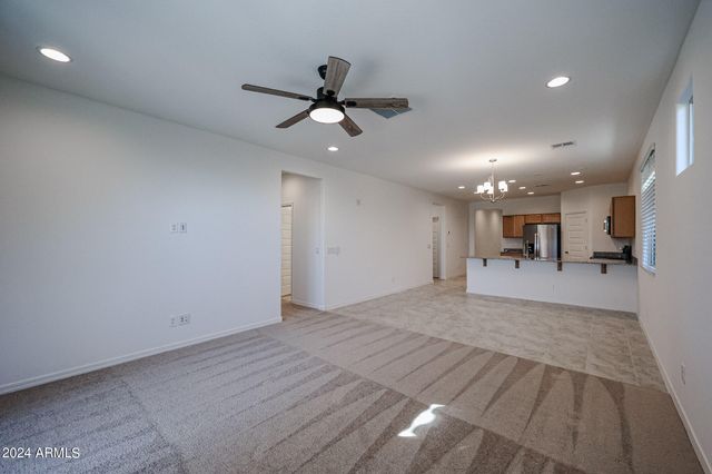 9028 W Georgia Avenue, Glendale, AZ 85305