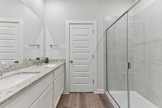 233 Escape WAY, Jarrell, TX 76537