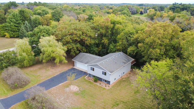 5712 236th Avenue NW, Saint Francis, MN 55070