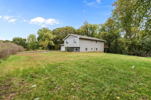 5712 236th Avenue NW, Saint Francis, MN 55070
