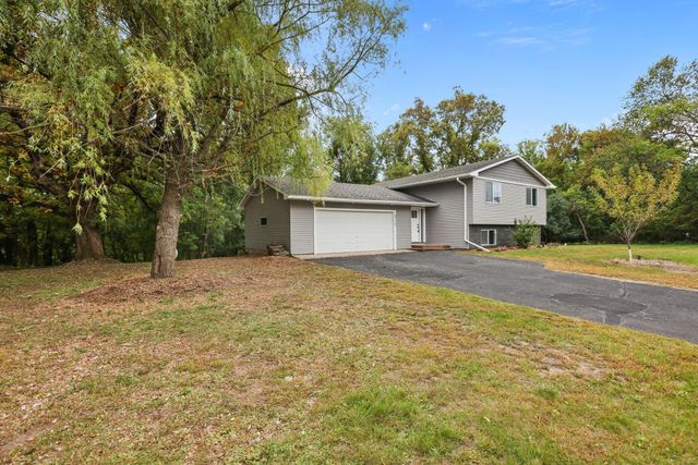5712 236th Avenue NW, Saint Francis, MN 55070