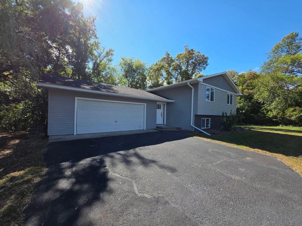 5712 236th Avenue NW, Saint Francis, MN 55070 — photo 2