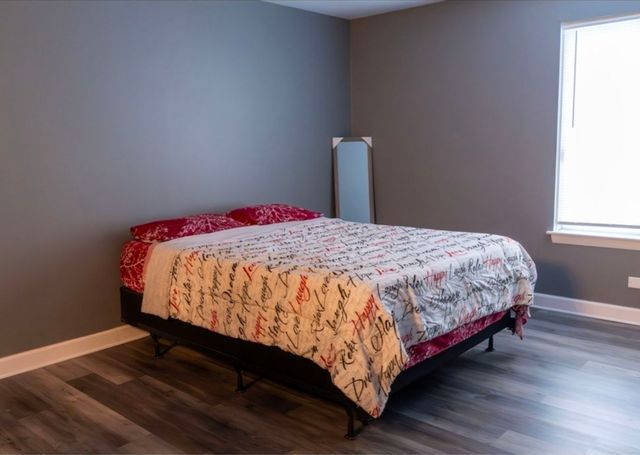700 N BRUCE Lane 616, Glenwood, IL 60425