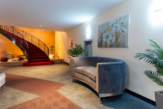 700 N BRUCE Lane 616, Glenwood, IL 60425