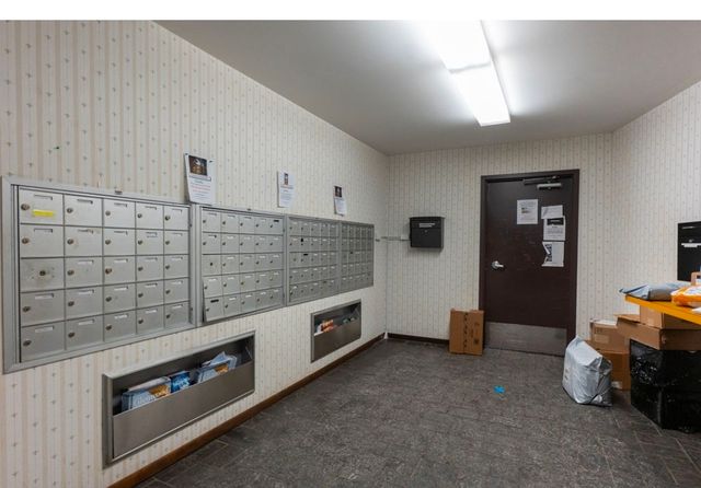 700 N BRUCE Lane 616, Glenwood, IL 60425