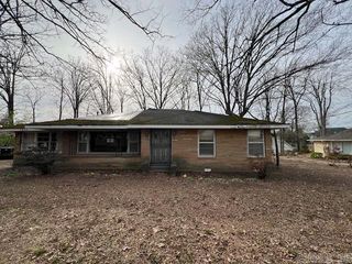 1903 Metzler, Jonesboro, AR 72401