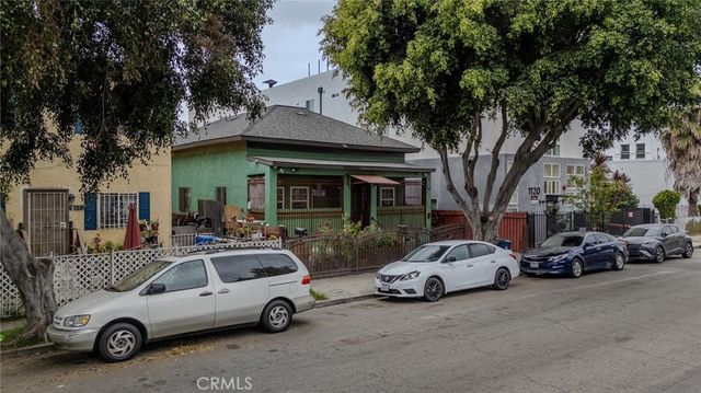 1124 1126 E 25th Street, Los Angeles, CA 90011