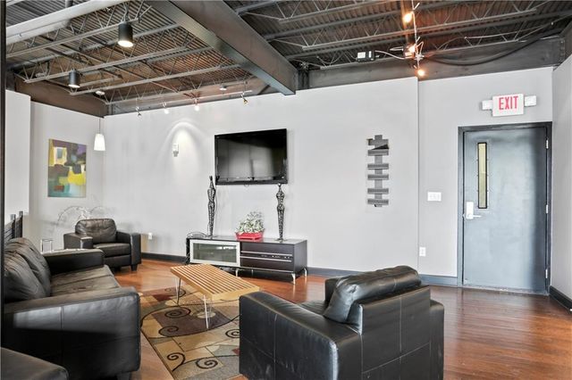 5300 Peachtree Road 101, Atlanta, GA 30341