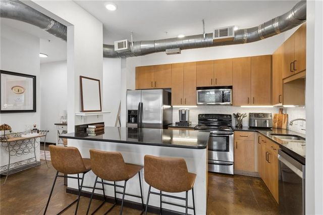 5300 Peachtree Road 101, Atlanta, GA 30341