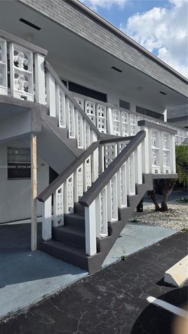 1700 Cleveland Street 203, Hollywood, FL 33020