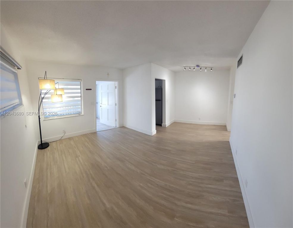 1700 Cleveland Street 203, Hollywood, FL 33020