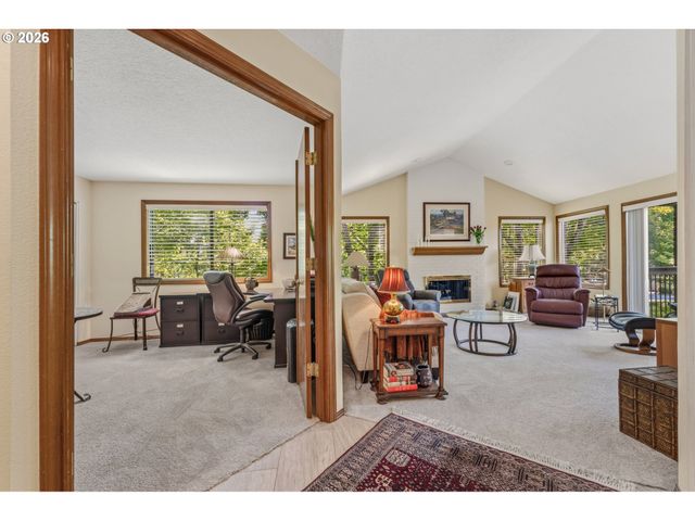 15695 Sw 114TH Ct 7, Tigard, OR 97224