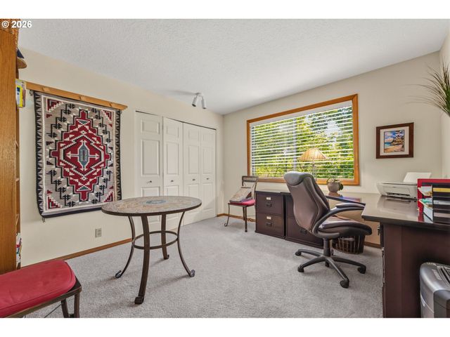 15695 Sw 114TH Ct 7, Tigard, OR 97224