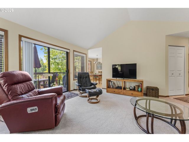 15695 Sw 114TH Ct 7, Tigard, OR 97224