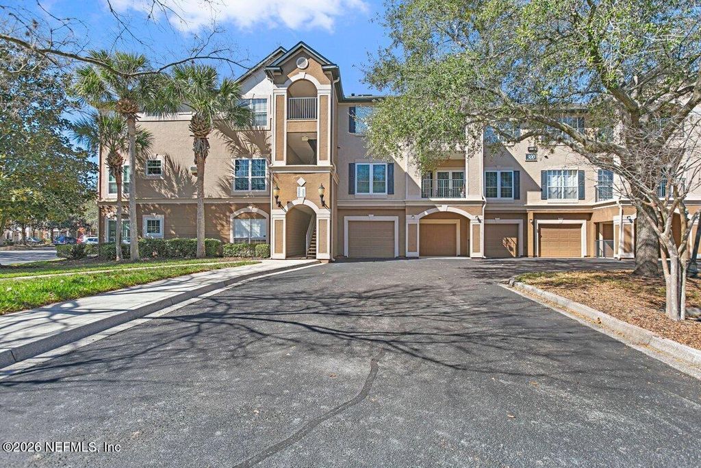 10961 BURNT MILL Road 333, Jacksonville, FL 32256