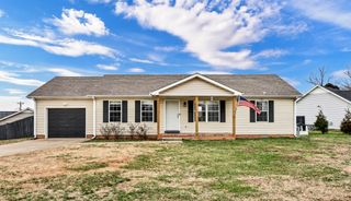 102 Pappy Dr, Oak Grove, KY 42262