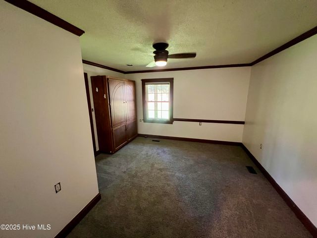 212 Wilshire Boulevard N, Wilson, NC 27893