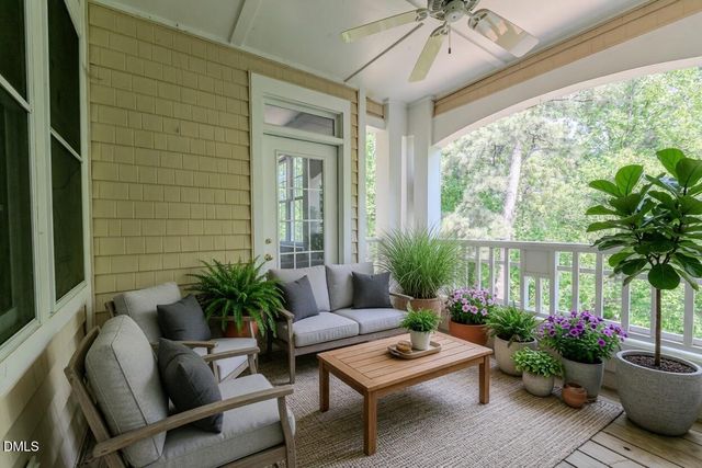 116 Northbrook Drive 305, Raleigh, NC 27609