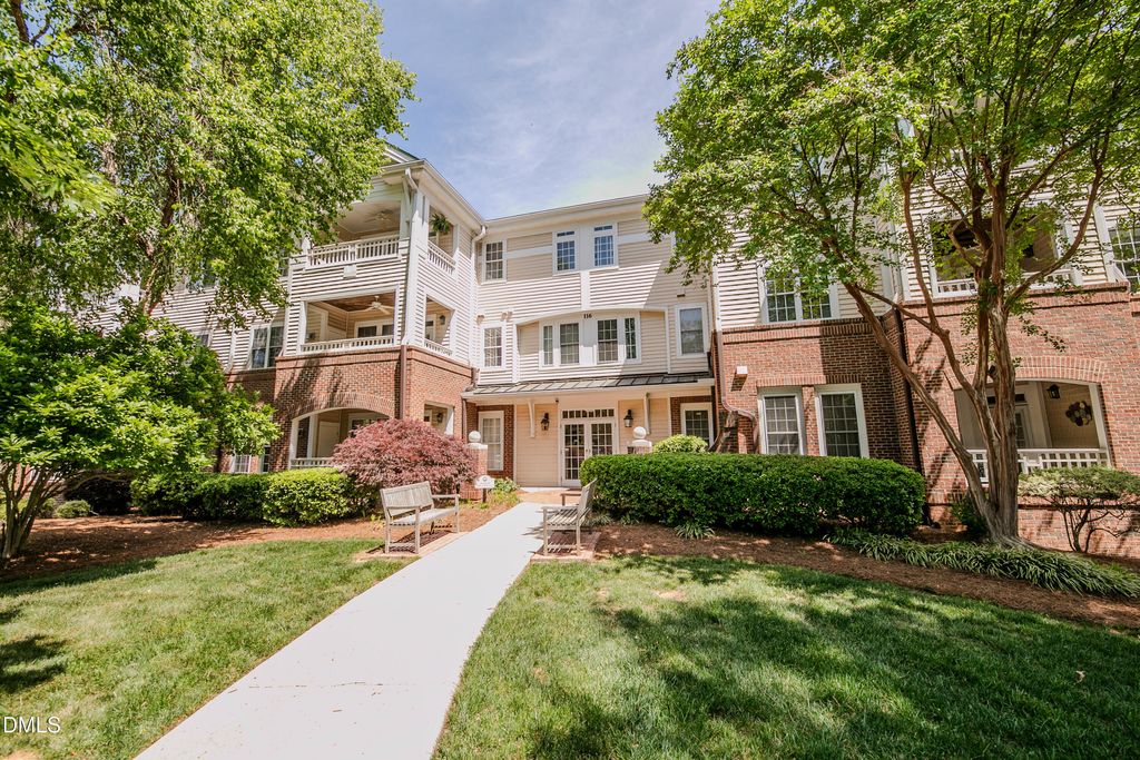 116 Northbrook Drive 305, Raleigh, NC 27609