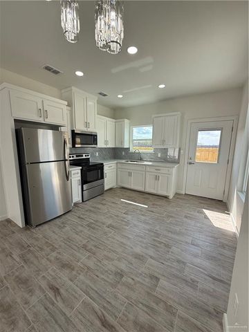 9202 N 56th Lane 1, Mcallen, TX 78504