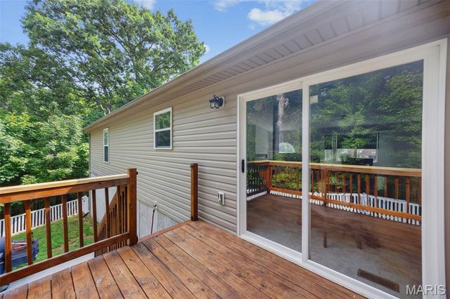 9431 Swanee Drive, Hillsboro, MO 63050
