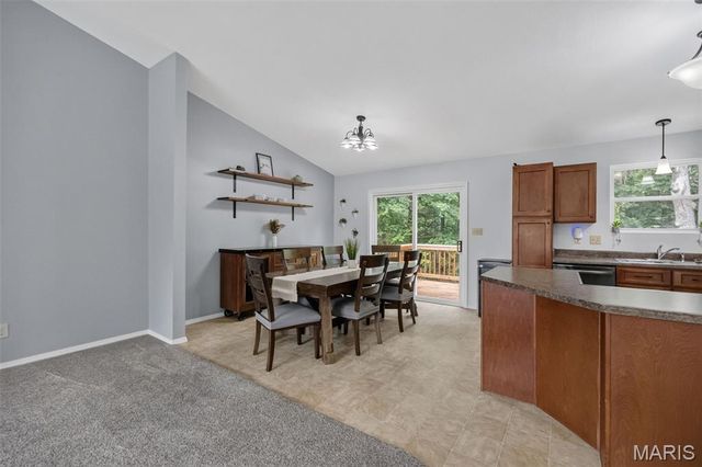 9431 Swanee Drive, Hillsboro, MO 63050