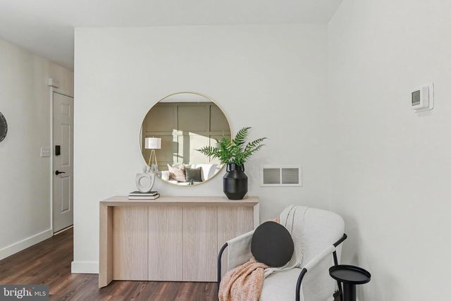 640 HARVEST DR, Harrisburg, PA 17111