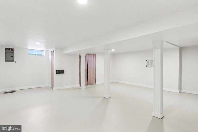 640 HARVEST DR, Harrisburg, PA 17111