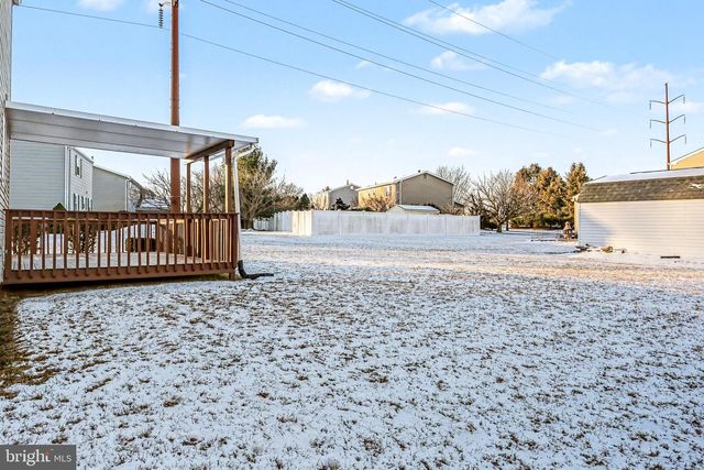 640 HARVEST DR, Harrisburg, PA 17111