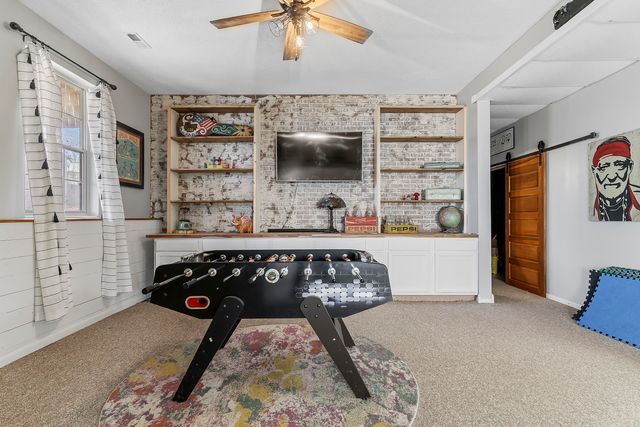 825 Pershing Street, Willard, MO 65781