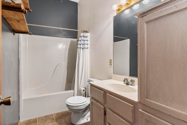 825 Pershing Street, Willard, MO 65781