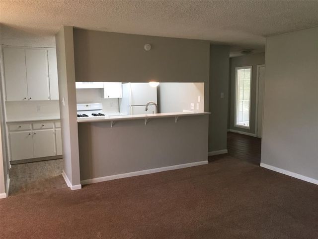 1910 Westridge DR B, Austin, TX 78704