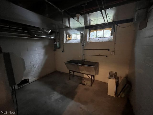 3752 Lowell Road, Cleveland Heights, OH 44121