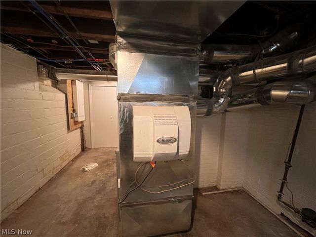 3752 Lowell Road, Cleveland Heights, OH 44121