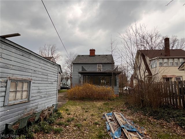 3752 Lowell Road, Cleveland Heights, OH 44121