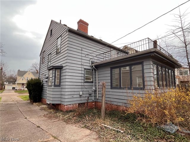 3752 Lowell Road, Cleveland Heights, OH 44121