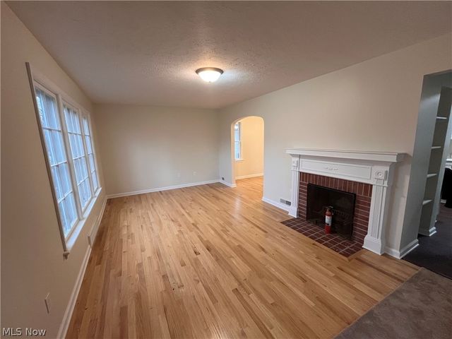 3752 Lowell Road, Cleveland Heights, OH 44121