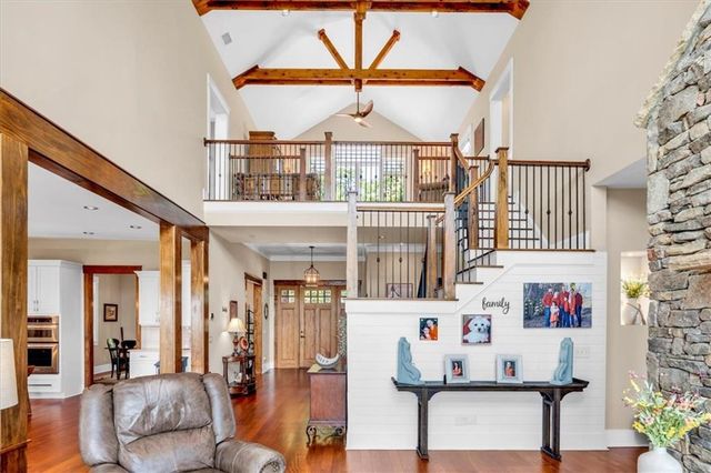 52 Waterside Drive SE, Cartersville, GA 30121