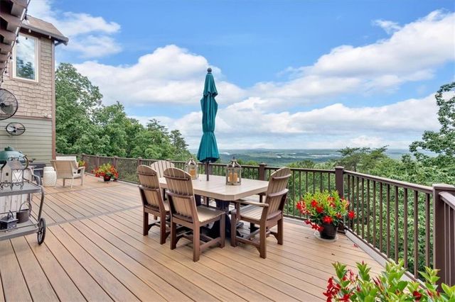 52 Waterside Drive SE, Cartersville, GA 30121