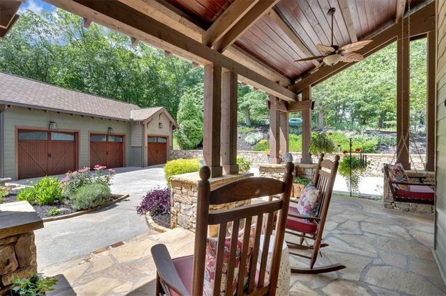 52 Waterside Drive SE, Cartersville, GA 30121