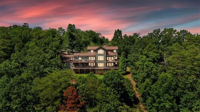 52 Waterside Drive SE, Cartersville, GA 30121