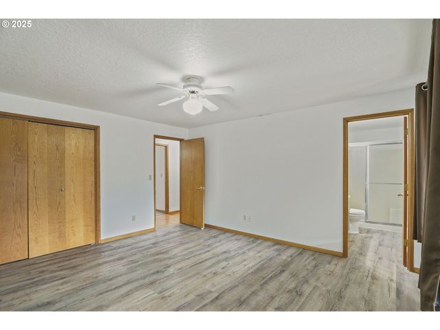 325 Sw 12TH Ave, Canby, OR 97013