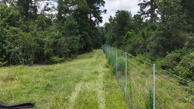 856 State Highway 150, New Waverly, TX 77358