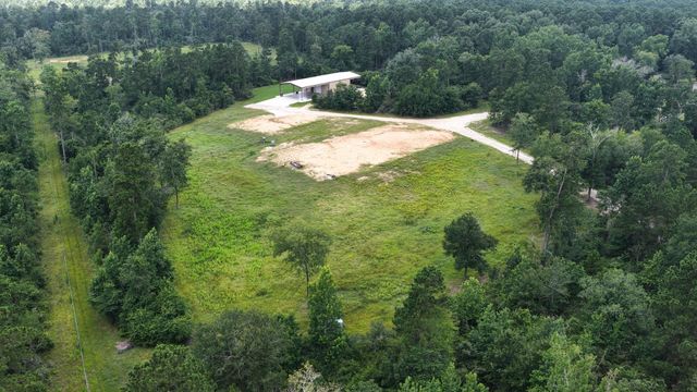 856 State Highway 150, New Waverly, TX 77358