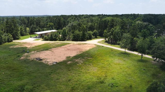 856 State Highway 150, New Waverly, TX 77358