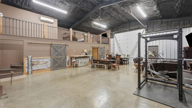 856 State Highway 150, New Waverly, TX 77358