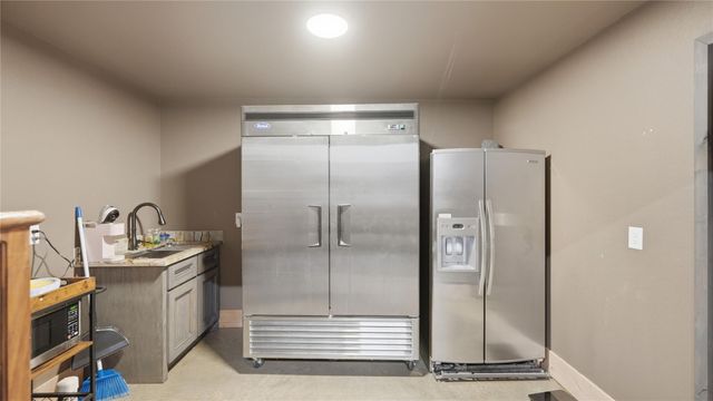 856 State Highway 150, New Waverly, TX 77358