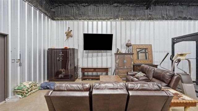 856 State Highway 150, New Waverly, TX 77358