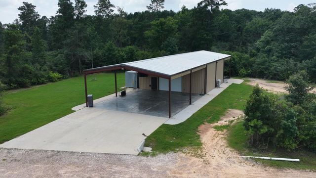 856 State Highway 150, New Waverly, TX 77358