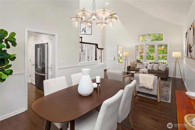 8841 SE 37th Street, Mercer Island, WA 98040